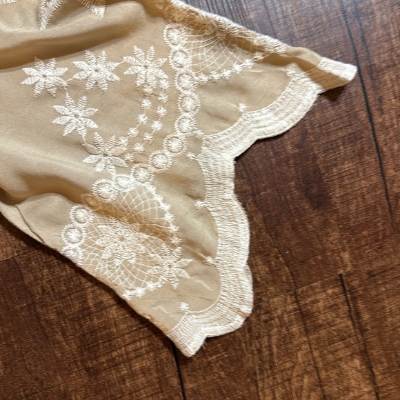 Solitaire Cream Embroidered 3/4 Sleeve Blouse - Picture 3 of 5